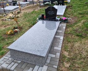 Kapavietės pamatų betonavimas - Kapų paslaugos: paminklai, antkapiai, kapų plok&scaron;tės ir kt. - 1