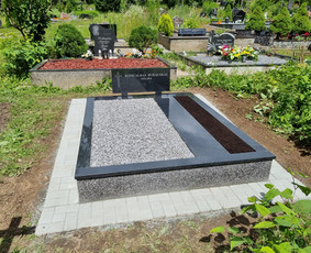 Kapavietės užpylimas skaldele - Kapų paslaugos: paminklai, antkapiai, kapų plok&scaron;tės ir kt. - 3