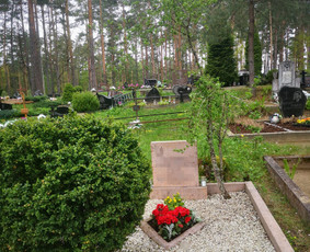 Kapo Tvarkymas Ir Priežiūra Pigiau (Panevėžys) - Kapų tvarkymas - 2 Kapų tvarkymas - Kapo Tvarkymas Ir Priežiūra Pigiau (Panevėžys) - 2