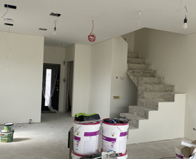 Vidaus apdailos darbai - Lubų dažymas - 2 Lubų dažymas - Vidaus apdailos darbai - 2