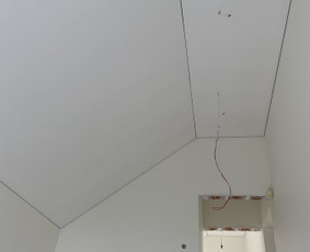 Vidaus apdailos darbai - Lubų dažymas - 3 Lubų dažymas - Vidaus apdailos darbai - 3