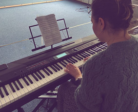 Studio34 - Vokalo, gitaros, pianino ir būgnų pamokos. / Studio 34 / Darbų pavyzdys ID 2747929