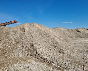 Juodžemis, smėlis, žvyras, skalda ir gruntas / Andrius / Darbų pavyzdys ID 2753433