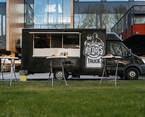 Skanaus maisto Food Truck'as Jūsų šventėje! - Maitinimas, maistas šventėms - 1 Maitinimas, maistas šventėms - Skanaus maisto Food Truck'as Jūsų šventėje! - 1
