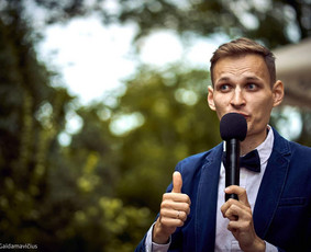 Renginių vedėjai su gyva styginių muzika / Laimis Krunglevičius / Darbų pavyzdys ID 498095