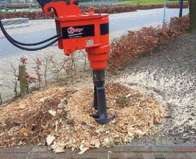Medžių pjovimas ir genėjimas. Visi aplinkos tvarkymo darbai - Kelmų naikinimas, frezavimas - 3 Kelmų naikinimas, frezavimas - Medžių pjovimas ir genėjimas. Visi aplinkos tvarkymo darbai - 3