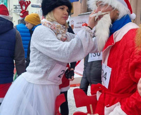 Renginių vedėja Kristina ir grupė - Kalėdų senelis šventėje - 2 Kalėdų senelis šventėje - Renginių vedėja Kristina ir grupė - 2
