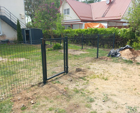 Montuojam segmentines ir metaliniu tvoralenčių tvoras / Arvydas / Darbų pavyzdys ID 2763631