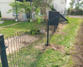 Montuojam segmentines ir metaliniu tvoralenčių tvoras / Arvydas / Darbų pavyzdys ID 2763635