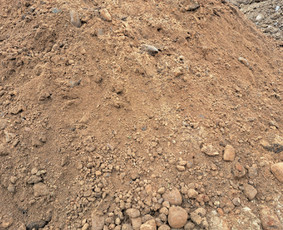 Skalda zvyras smėlis juodzemis sijotas - Gruntas, žemės - 3 Gruntas, žemės - Skalda zvyras smėlis juodzemis sijotas - 3
