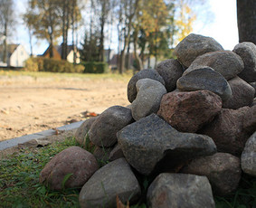 Skalda zvyras smėlis juodzemis sijotas - Akmenys - 2 Akmenys - Skalda zvyras smėlis juodzemis sijotas - 2