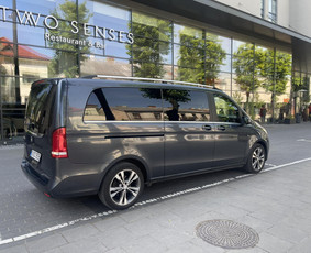 Keleivių pervežimas mikroautobusais ir prabangiu transportu / ISSINUOMUOKAUTO.LT / Darbų pavyzdys ID 2769385
