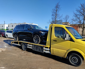 Tralas Traliukas Pagalba Kelyje Vilniuje. - Automobilio rato keitimas - 2 Automobilio rato keitimas - Tralas Traliukas Pagalba Kelyje Vilniuje. - 2