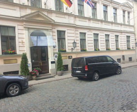 Mikroautobuso Mercedes nuoma su vairuotoju, keleivių vežimas / Gintaras / Darbų pavyzdys ID 2792783