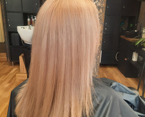 Kirpimai visai šeimai, dažymas, priauginimas - Plaukų dažymas - 2 Plaukų dažymas - Kirpimai visai šeimai, dažymas, priauginimas - 2