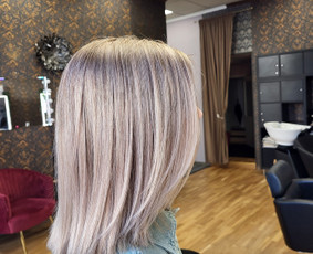 Kirpimai visai šeimai, dažymas, priauginimas - Dažymas sruogelėmis - 3 Dažymas sruogelėmis - Kirpimai visai šeimai, dažymas, priauginimas - 3