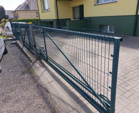 Garažo vartai, remontas,kiemo vartų automatika - Garažo vartai, montavimas - 4 Garažo vartai, montavimas - Garažo vartai, remontas,kiemo vartų automatika - 4