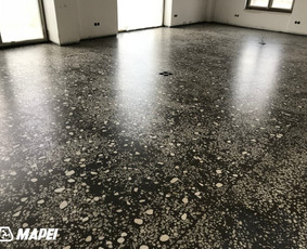 ULTRATOP TERRAZZO grindų sistema, įrengta apartamentuose Vilniuje
http://velvemst.lt/uploads/517_ultratop_lt_160318.pdf
