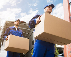 Pervežimo ir užnešimo paslaugos - Krovėjų paslaugos - 1 Krovėjų paslaugos - Pervežimo ir užnešimo paslaugos - 1