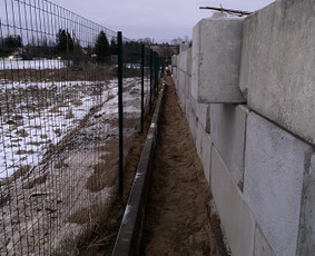 Kelio bortų įrengimas - Trinkelių klojimas, bortų statymas - 4