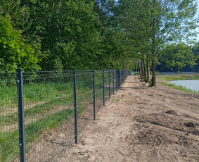 Montuojam segmentines ir metaliniu tvoralenčių tvoras / Arvydas / Darbų pavyzdys ID 2815277