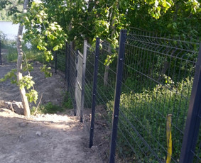 Montuojam segmentines ir metaliniu tvoralenčių tvoras / Arvydas / Darbų pavyzdys ID 2815285
