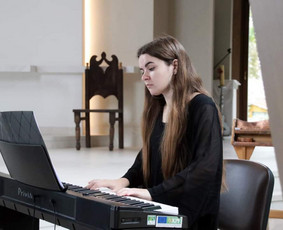 Fortepijono pamokos, praktinės/teorinės žinios - Fortepijono pamokos - 1 Fortepijono pamokos - Fortepijono pamokos, praktinės/teorinės žinios - 1