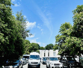 Prabangių automobilių nuoma vestuvėms Kaune, Vilniuje / Automobilių nuoma su vairuotoju / Darbų pavyzdys ID 2824179