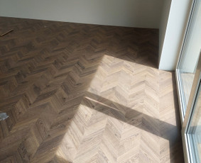 Grindū klojimas, - Laminato klojimas - 1 Laminato klojimas - Grindū klojimas, - 1