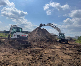 Žemės kasimas, lyginimas - Ekskavatoriaus nuoma 4t 8.5t ir 25t - 3