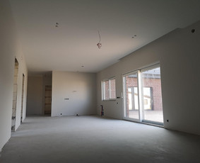 Vidaus apdailos darbai - Sienų dažymas - 2 Sienų dažymas - Vidaus apdailos darbai - 2