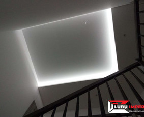 Stilingos ir ilgaamžės įtempiamos lubos – su 10% nuolaida / Lubų Imperija / Darbų pavyzdys ID 519013