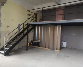 Laiptai, Turėklai, baldų metalinės konstrukcijos. / UAB KUZNIA / Darbų pavyzdys ID 2839347