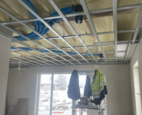 Vidaus Apdaila, laminato klojimas, plytelių klijavimas / Vidaus apdaila / Darbų pavyzdys ID 2848302