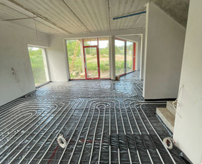 Šildomų grindų įrengimas - Visi santechnikos darbai, šildymas, vėdinimas, vėsinimas - 1