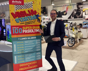 Renginių vedėjas Paulius Urbonas su Dj komanda / Paulius Urbonas / Darbų pavyzdys ID 524469