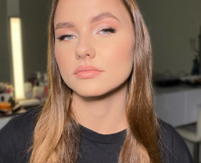 Glam makiažas
