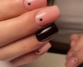 Manikiūras, gelinis lakavimas, pedikiūras, antakių korekcija - Gelinis lakavimas - 1 Gelinis lakavimas - Manikiūras, gelinis lakavimas, pedikiūras, antakių korekcija - 1