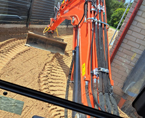 Bobcat ir ekskavatoriaus paslaugos - Ekskavatoriaus nuoma - 3 Ekskavatoriaus nuoma - Bobcat ir ekskavatoriaus paslaugos - 3