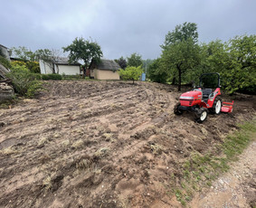 Žolės pjovimo paslaugos , bei kiti gerbūvio darbai / Renaldas / Darbų pavyzdys ID 2862413