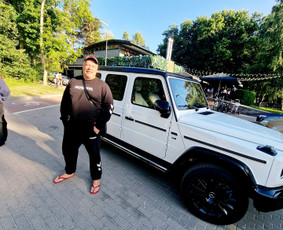 Mercedes G klasės nuoma su vairuotoju