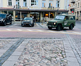 Prabangių automobilių nuoma vestuvėms Kaune, Vilniuje / Automobilių nuoma su vairuotoju / Darbų pavyzdys ID 2869843