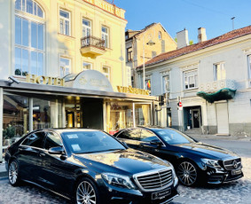Prabangių automobilių nuoma vestuvėms Kaune, Vilniuje / Automobilių nuoma su vairuotoju / Darbų pavyzdys ID 2869851