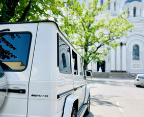 Prabangių automobilių nuoma vestuvėms Kaune, Vilniuje / Automobilių nuoma su vairuotoju / Darbų pavyzdys ID 2869891