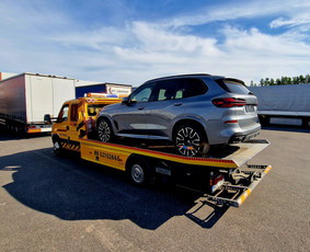 Techninė Pagalba kelyje Vilniuje ir visoje Lietuvoje - Tralo paslaugos - 1 Tralo paslaugos - Techninė Pagalba kelyje Vilniuje ir visoje Lietuvoje - 1