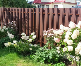 Kiemo vartų ir tvorų gamyba ir montažas - Skardinės tvoros - 3 Skardinės tvoros - Kiemo vartų ir tvorų gamyba ir montažas - 3