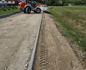 Trinkelių klojimas,aplinkos tvarkymas.bobcat vikšrinio pasl / ,,Vikmera,, / Darbų pavyzdys ID 2875741