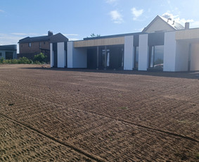 Mini krautuvo ir ekskavatoriaus nuoma. Vejos įrengimas / MB JUSTEIRA / Darbų pavyzdys ID 2880555