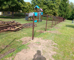 Montuojam segmentines ir metaliniu tvoralenčių tvoras / Arvydas / Darbų pavyzdys ID 2884755