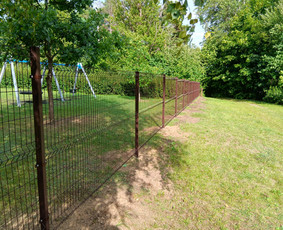 Montuojam segmentines ir metaliniu tvoralenčių tvoras / Arvydas / Darbų pavyzdys ID 2884761